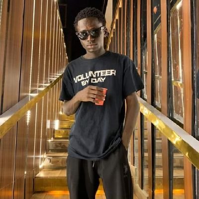 DineroMX's profile picture. Tha toxic Mixologist 🍹🍸