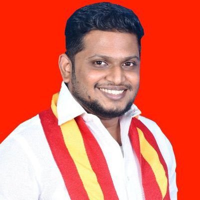 tvkvijaysabari's profile picture. தமிழக வெற்றிக் கழகம் பிறப்பொக்கும் எல்லா உயிர்க்கும் சென்னை தெற்கு (மேற்கு) மாவட்டக் கழகச் செயலாளர் ❤️💛❤️