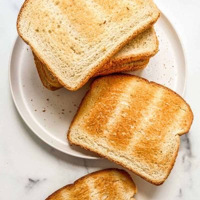 WhiteToast2004's profile picture. 