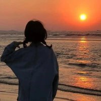 Helena (@ubrspshgds) 's Twitter Profile