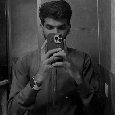 Itz_saqi479's profile picture. Graphic Designer👨‍💻🎟