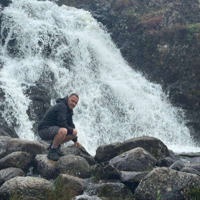 PaceTom's profile picture. Arsenal Football Club 🔴⚪️