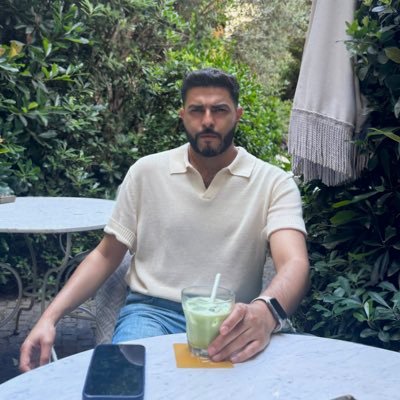 Zikirsizfikir's profile picture. 