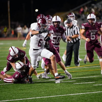 ‘26 6’1 178 |State college|WR\DB|3⭐️ wr hitlist📚|Email:ddc20@scasd.org| 1 d1 offer|#8148106368|9th WR/DB in PA|40 dash 4.59|