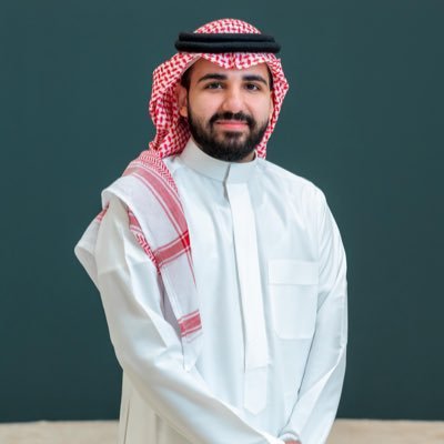 llieevl's profile picture. متخصص في الإعلام والعلاقات العامة