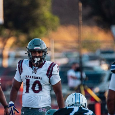 _Houstonb's profile picture. 6”3 235lbs 3.6GPA Freshman Linebacker/Buck/ATH at AVC