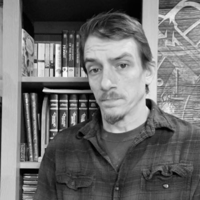 Sci-Fi author and enthusiast | Debut novel - BLOOD ODYSSEY: The Rivalry available now! | Creator of @ozxcomics | Mcnab Dog - Tor(Nado)