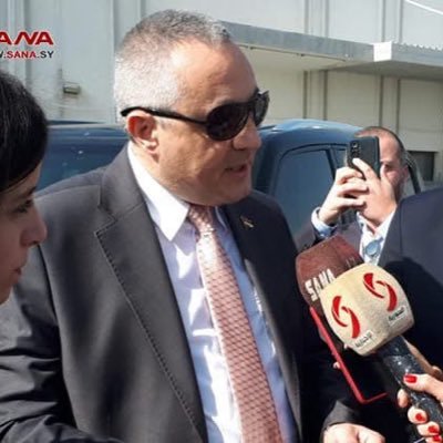 Magistar političkih nauka | Od oficira specijalnih jedinica do inspektora, rukovodioca, konzula i zamenika šefa diplomatske misije na Bliskom istoku.