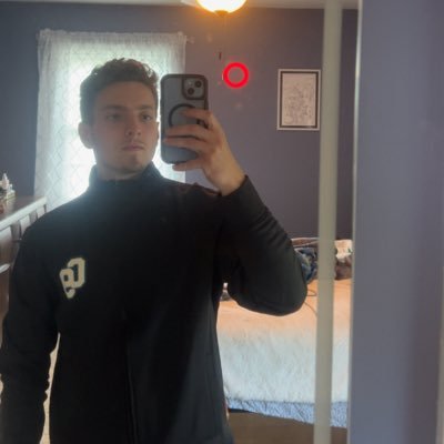 professional rainbow six player @cloud9 @breze2k @dying0utlay