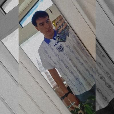 Concepción 👏👏👏, Concepción 👏👏👏...
■ De pasos rápidos.
● Profe de Inglés y Técnico en Admin.