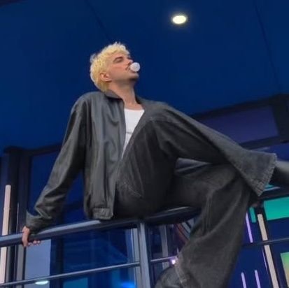 ciumecorroi's profile picture. Faço o tempo parar 🪐.
