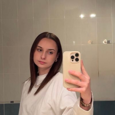 eelbgd's profile picture. @fcmetz