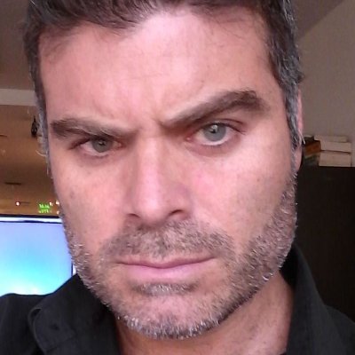 MartinMasella's profile picture. Programador Back-End C#
Hábil arbitrador compulsivo
https://t.co/HK5q4ixCNV
https://t.co/LTakWzIRMN
https://t.co/3dbIBRVgfK