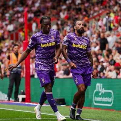 durber42's profile picture. 59/92🏟️ stoke home and away. hate efl referees.