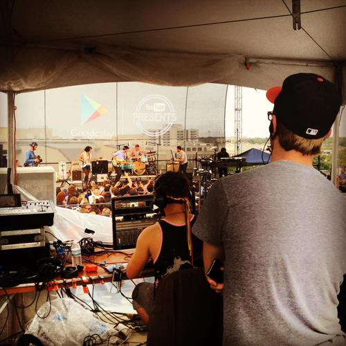 Ops at @consejosano_us previously @icanotes and @bammtv
