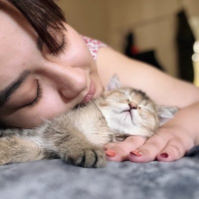 Ma_aM_AS's profile picture. فعلا برنامه نویس جلو پایان!
گربه پرست 🐈‍⬛