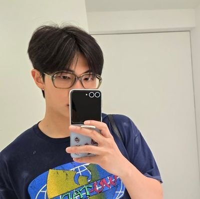 🫡🫡 a prontidão sempre pra expressar o meu amor pelo BTS