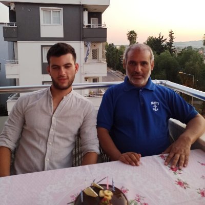 pala8011's profile picture. Branşında Uzman Öğretmen