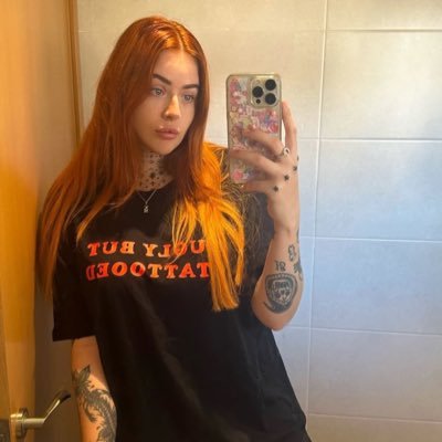mia_janey's profile picture. Certified masseuse Therapist