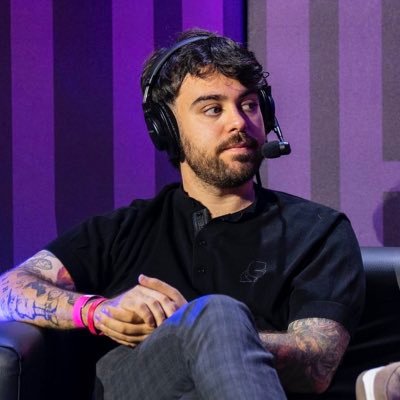 Color caster de League of Legends en @LVPes y fan de la LPL.