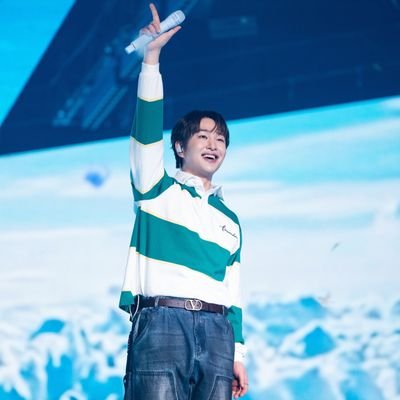 __love_is_all_'s profile picture. 