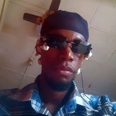 Frosh_B0Y's profile picture. Risk&money manager/Technical-Analyst
