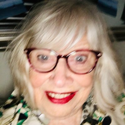 Poet/author/tutor, Erbacce ‘24 featured poet + 7 poetry books. Out ‘24: Toccata & Fugue + Harp 🦔, Owl Fetish from Dreich, Hemlock & Honey coming 2025.