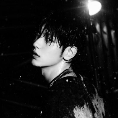 yes i am lesbian yes i like kpop boy
