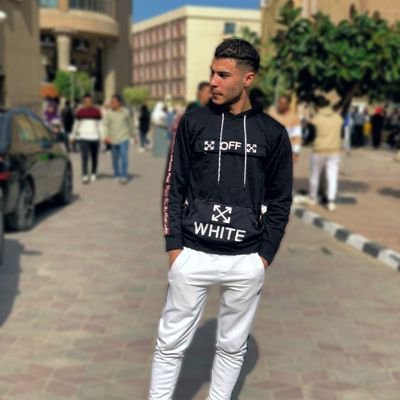 Watch Up I'm Begoo ☝️❤️
Don't stop until you proud of yourself 👑
كلمنى وانا رايق هتحبنى فى خمس دقايق ❤️😘