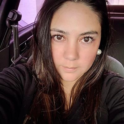 Profesora de Educación Física y Salud🥰
Instructora de Conducción🚦
🦋Shoot for the moon!...🦋
Insta: _.daniella.harrisst._