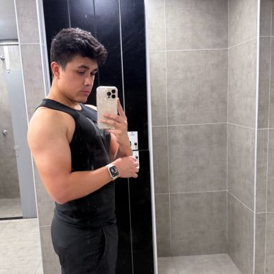 Jorgelqa1218's profile picture. 