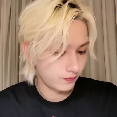 𓏲 文俊辉 ˒ and then I thought,