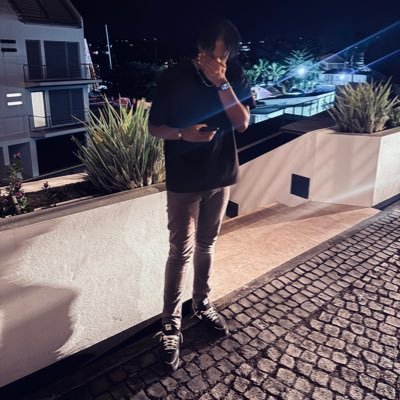 bradleyc1_'s profile picture. under vibes