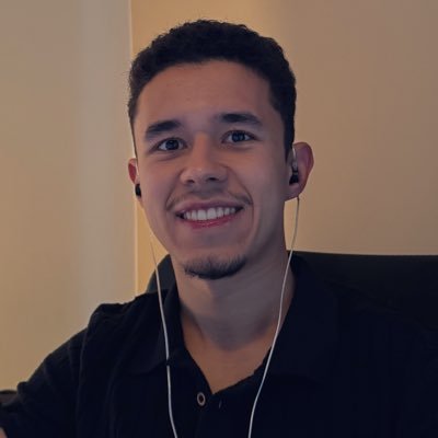 lookherevideos's profile picture. Video Editor for YouTubers