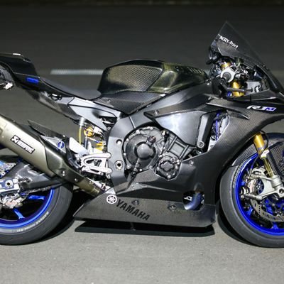 道の駅オジサンなので 見かけても虐めないでください
m(*_ _)m
生きてるバイク垢しかフォロバしません
最近カメラ始めました
(`・ω・)ゞ
Canon EOS R5MarkII