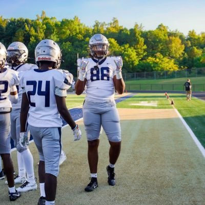 George Washington High School 6’6 240lbs TE/ATH C/O 2027 📞- 3362550491 gmail-shonnash2009@gmail.com