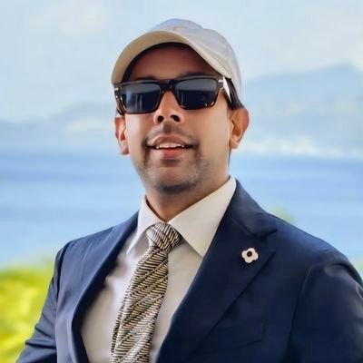 🎓 MBBS @UWI_CaveHill 🎓 MSc (Dist) @EdinburghUni @RCPEdin ॐ | 🇹🇹 | 🇧🇧 | @arsenal x @inter aficionado. Views = my own, RT ≠ endorsement.