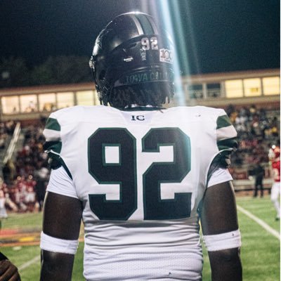Iowa Colony High School | C/O 2027 | Defensive End | 6'5 250 | 5.71/6.0 GPA | charlesegbo2009@gmail.com |