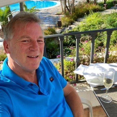 Retired businessman 📊📈| Built & sold multiple companies | Investor, mentor, lifelong learner | Enjoying the next chapter.