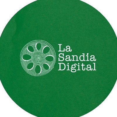 Somos una colectiva feminista de producción audiovisual, formación y comunicación estratégica que trabaja por la justicia socioambiental y de género.