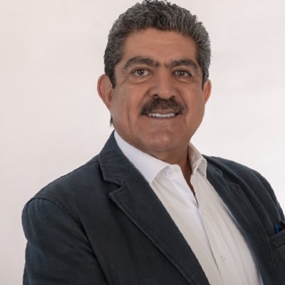Empresario, escritor y político. especialista en seguridad, doctor en educación , fundador de @Ruta5oficial, activista 4T y dip. federal MORENA