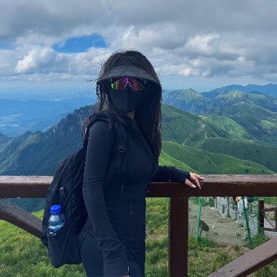 Lochsxnce's profile picture. 未来は自分の手の中にある。