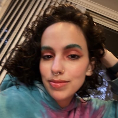 i’m feeding tube barbie • cat mom • lover of nature • artist • commissions open!! • 18+ only please!!