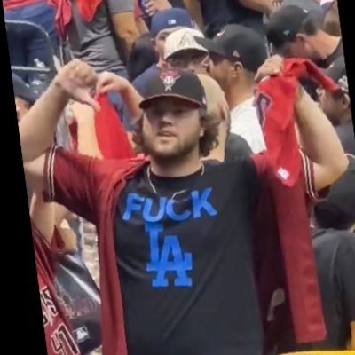 b761197934536's profile picture. 