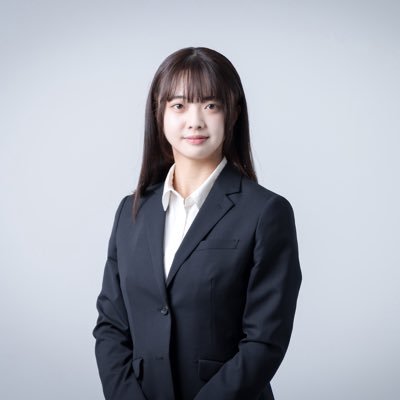 facing株式会社|インサイドセールス 元テレビAD→今は営業・CSの現場で奮闘中。徹夜や現場叩き上げの“昭和根性”×24歳の若さで挑戦しています。リアルな現場経験や営業での学びを発信。「ギャップあるな」と思ってもらえたら嬉しいです!