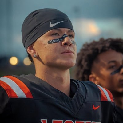 Follower of CHRIST!/LEGEND HS C/O 27 3.8 GPA /34in Vert/265 bench/4.6💨/All-Conference Hon. Mention 24’/ coach @jtheaps9 kellenmarch@gmail.com / 720-828-1545