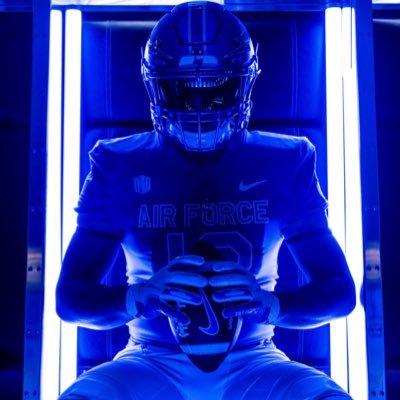 All glory to God! #18🏴☠️ 3⭐️| @AF_Football | ILB | 6’2 230 |