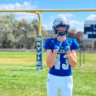 || Class of 2029 || Skyview High School || Billings MT || 6'2 175lbs || WR/SLB || 3.8 GPA || 4.7 40
yd dash || Email: waylonmitchem3@gmail.com ||