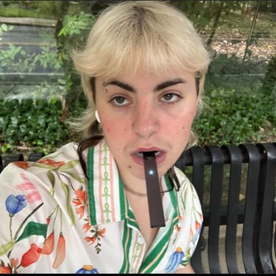 x_cockslayr69_x's profile picture. the actor playing this part must get as erotic as the spectators will tolerate