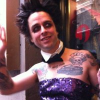 Rµ§†êÐVêïl (@rustedveil) 's Twitter Profile